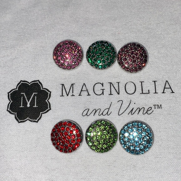 Magnolia and Vine 7 “Snazzy” snaps, new - Picture 1 of 9